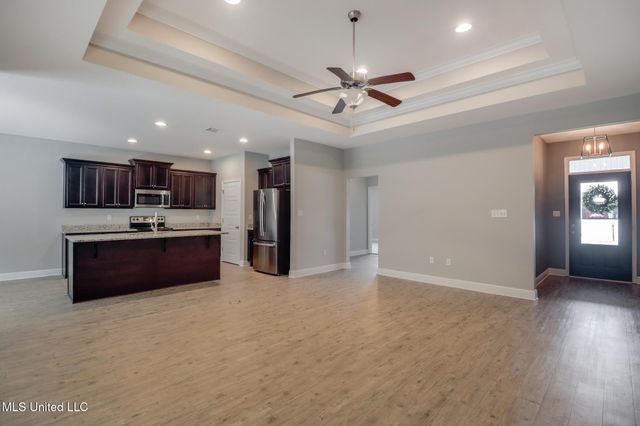 9050 River Birch Drive, Biloxi, MS 39532