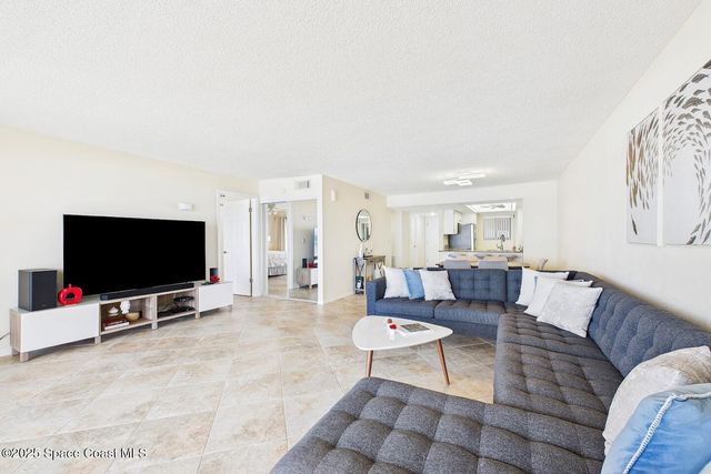 55 N 4th Street 605, Cocoa Beach, FL 32931