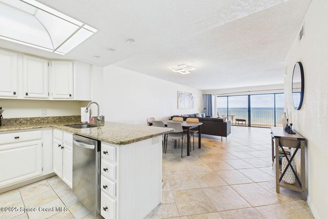 55 N 4th Street 605, Cocoa Beach, FL 32931