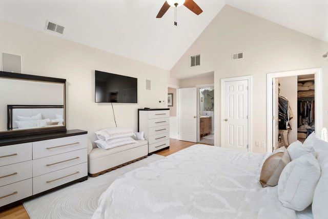 20 Fern Brook Cir, Canton, MA 02021