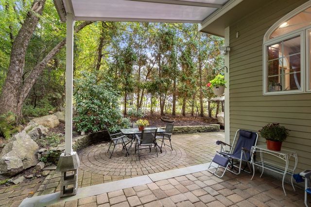 20 Fern Brook Cir, Canton, MA 02021