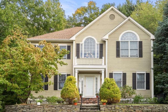 20 Fern Brook Cir, Canton, MA 02021