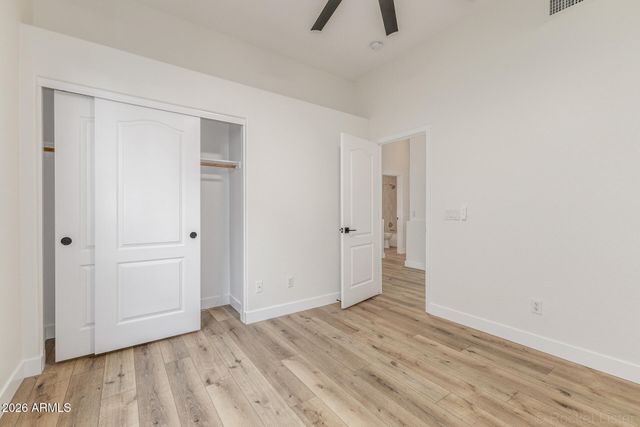 4382 E BRILES Road, Phoenix, AZ 85050