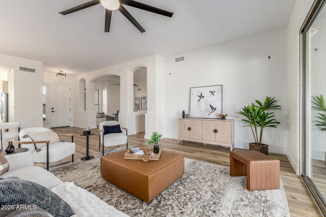 4382 E BRILES Road, Phoenix, AZ 85050