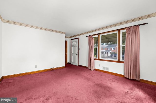 219 8TH AVE, Brooklyn Park, MD 21225