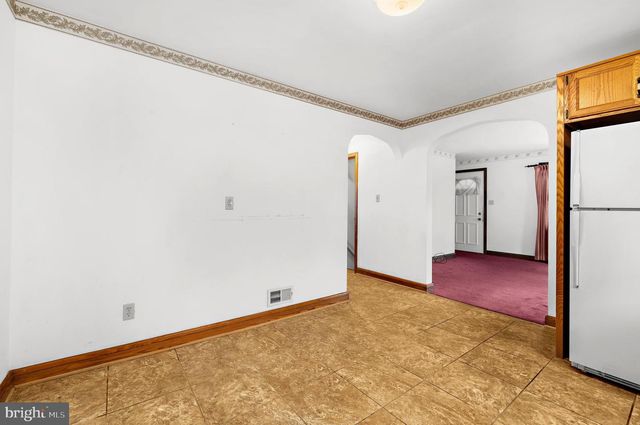 219 8TH AVE, Brooklyn Park, MD 21225