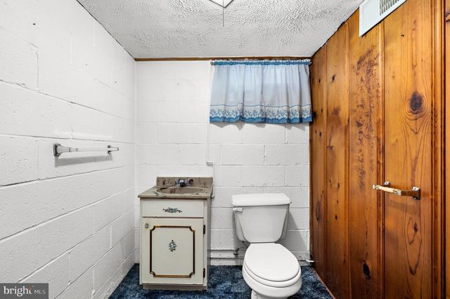 219 8TH AVE, Brooklyn Park, MD 21225
