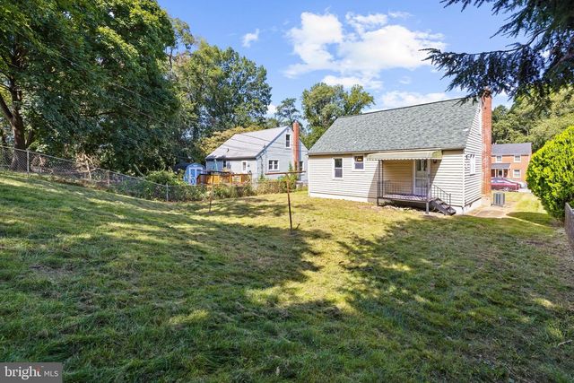 219 8TH AVE, Brooklyn Park, MD 21225