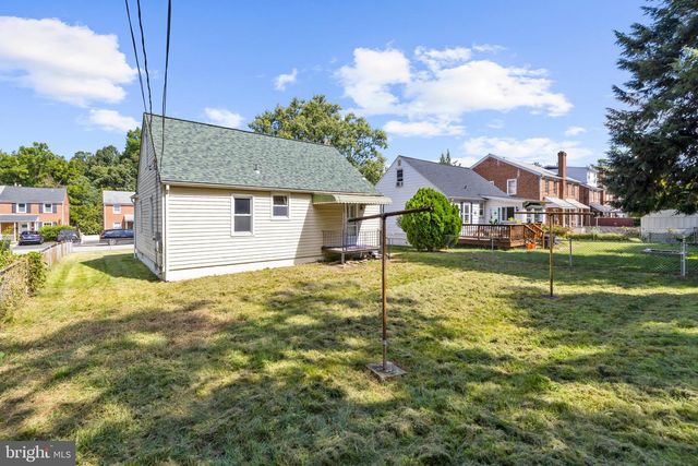 219 8TH AVE, Brooklyn Park, MD 21225