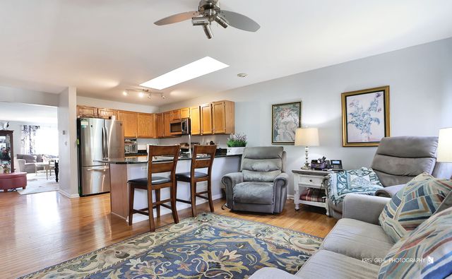 2428 Bridle Circle, Round Lake Beach, IL 60073