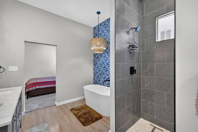 436 Dennis Court NE, Los Lunas, NM 87031