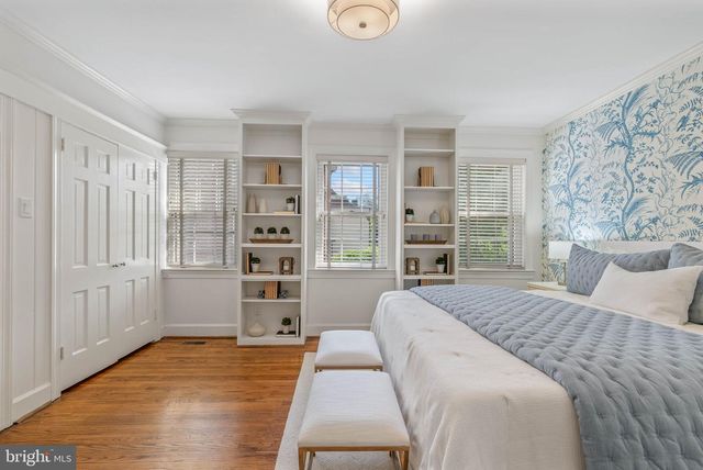 207 DELANCEY ST, Philadelphia, PA 19106