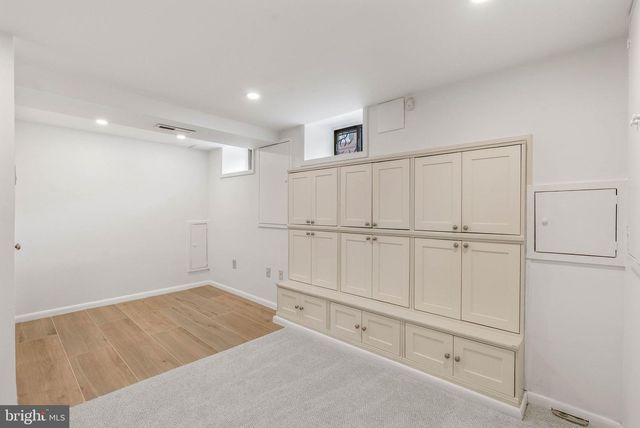 207 DELANCEY ST, Philadelphia, PA 19106