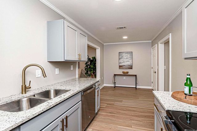 10011 Avenue B, Baton Rouge, LA 70807