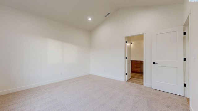 4537 Grove Court, West Richland, WA 99353