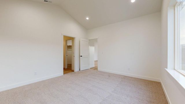 4537 Grove Court, West Richland, WA 99353