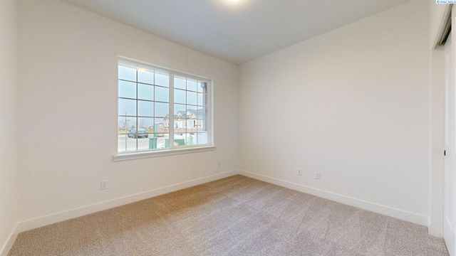 4537 Grove Court, West Richland, WA 99353