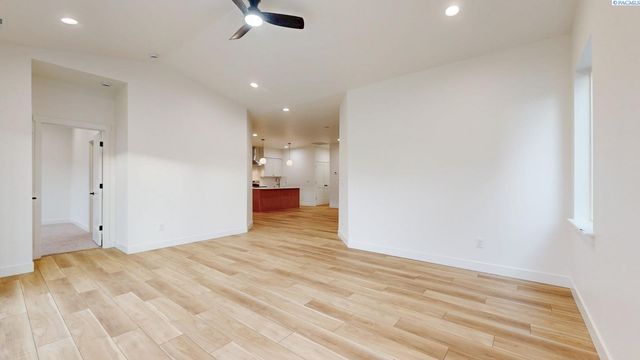 4537 Grove Court, West Richland, WA 99353