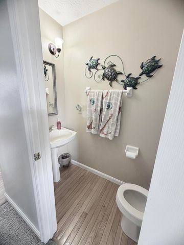 1896 Falcon Crest Circle, Hebron, KY 41048