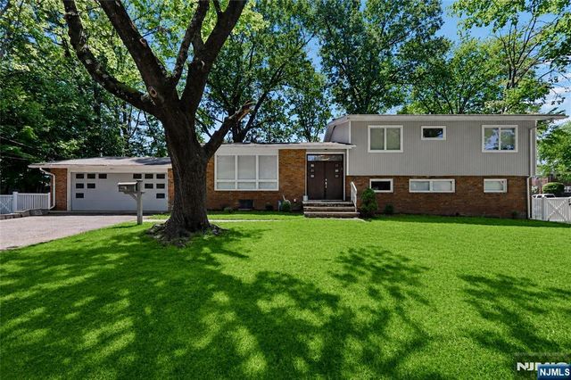 2 Monument Place, Cresskill, NJ 07626