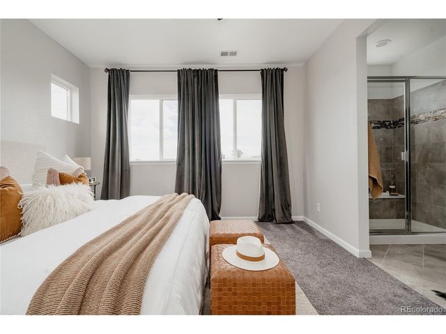 18730 W 92nd Dr, Arvada, CO 80007