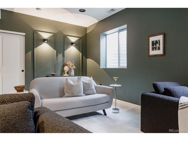 18730 W 92nd Dr, Arvada, CO 80007