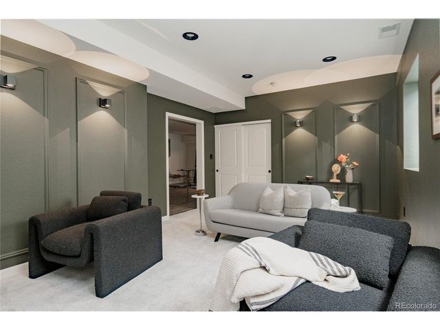 18730 W 92nd Dr, Arvada, CO 80007
