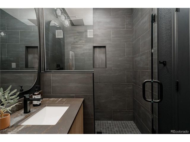 18730 W 92nd Dr, Arvada, CO 80007