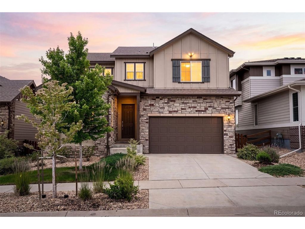 18730 W 92nd Dr, Arvada, CO 80007