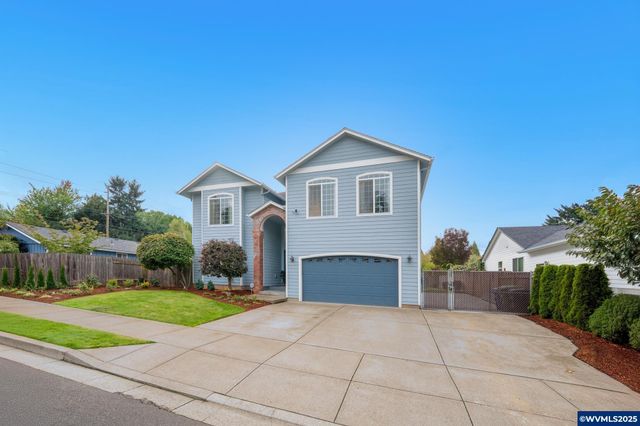 5065 Barnes Ct SE, Salem, OR 97306