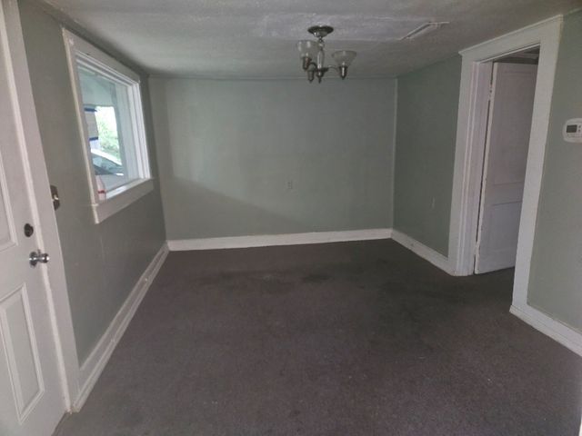 104 Hardy St, Dothan, AL 36303