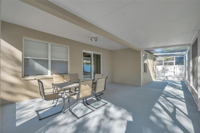 17115 FALCONRIDGE ROAD, Lithia, FL 33547