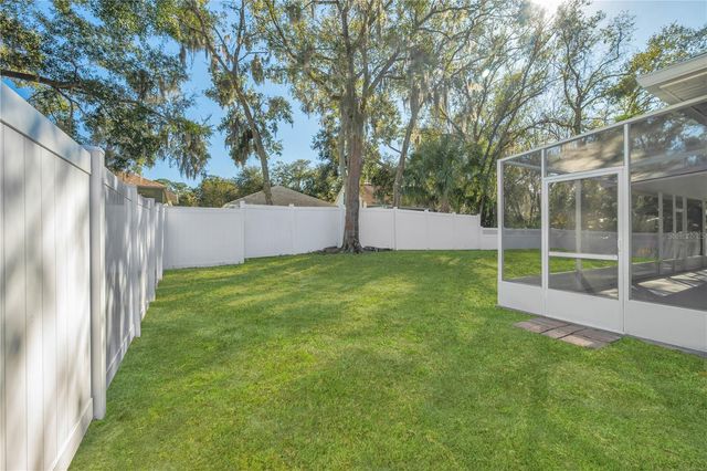 17115 FALCONRIDGE ROAD, Lithia, FL 33547