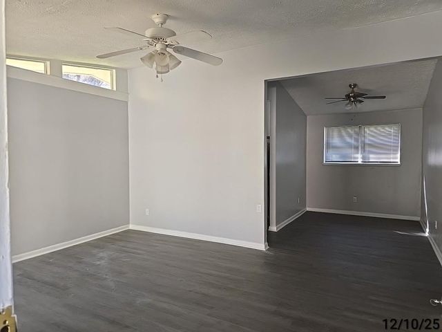 1715 ROSCOMMOM Drive, Alexandria, LA 71301