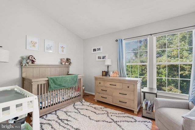 6592 SKYLEMAR TRL, Centreville, VA 20121