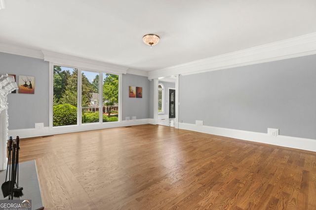 335 Birkdale Drive, Fayetteville, GA 30215