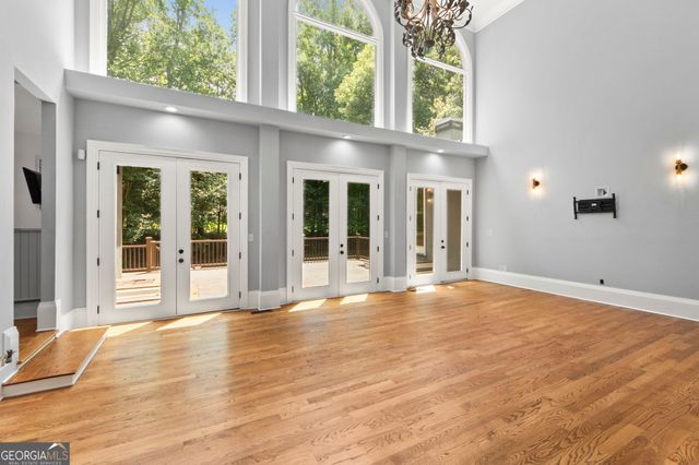 335 Birkdale Drive, Fayetteville, GA 30215