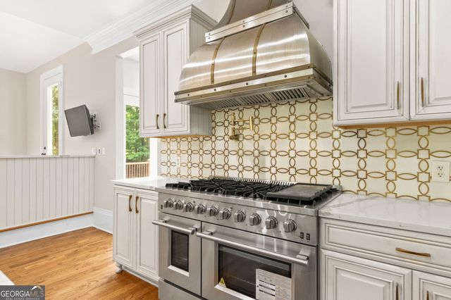 335 Birkdale Drive, Fayetteville, GA 30215