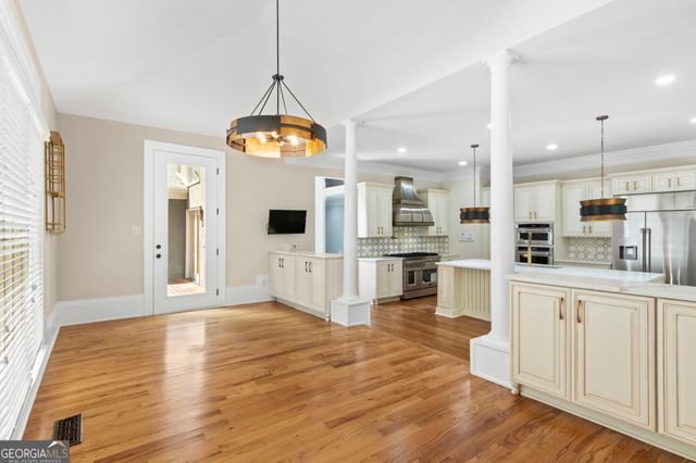 335 Birkdale Drive, Fayetteville, GA 30215