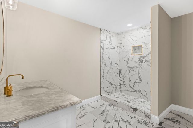 335 Birkdale Drive, Fayetteville, GA 30215