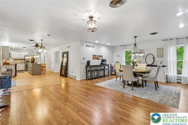 750 Texas Road, Easton, PA 18042