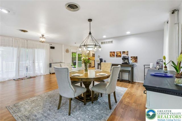 750 Texas Road, Easton, PA 18042