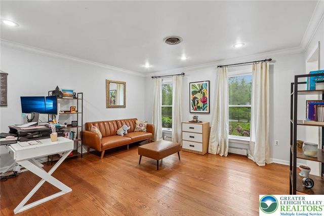 750 Texas Road, Easton, PA 18042