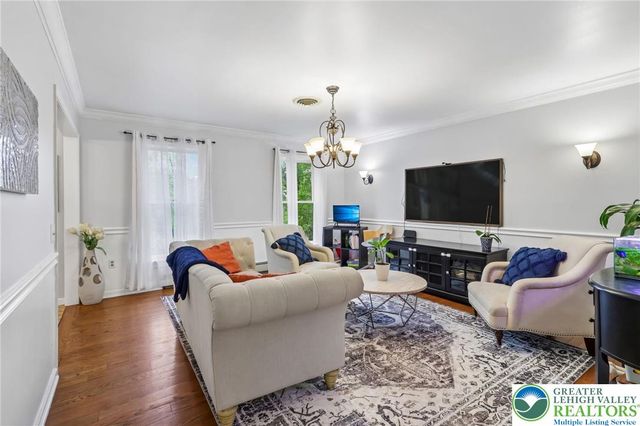 750 Texas Road, Easton, PA 18042