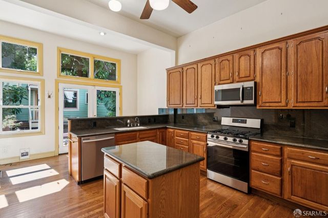 176 Castro Street, San Francisco, CA 94114