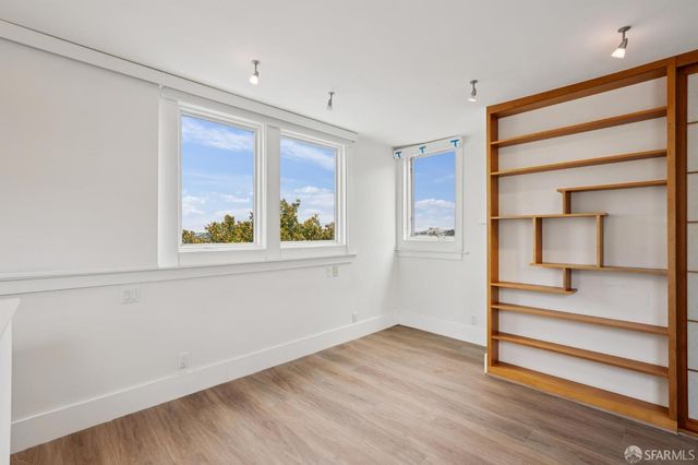 176 Castro Street, San Francisco, CA 94114
