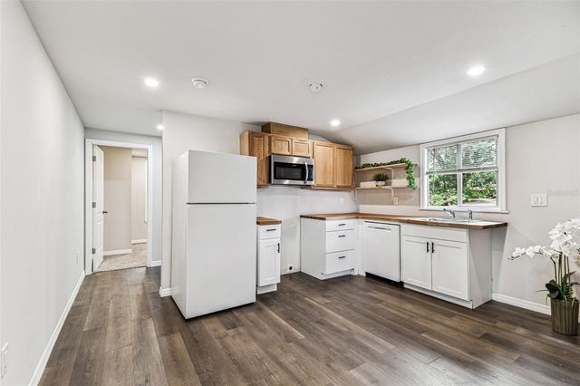 1006 E 26TH AVENUE 1, Tampa, FL 33605