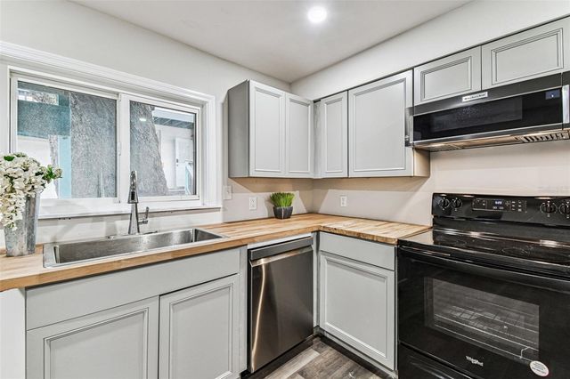 1006 E 26TH AVENUE 1, Tampa, FL 33605