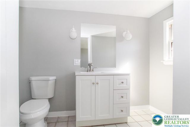 3208 Jones Boulevard, Palmer Twp, PA 18045