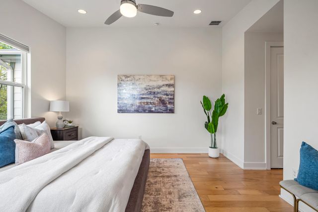 1301 Cometa ST A, Austin, TX 78721